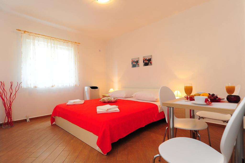 Apartments Ka - Ro Bibinje Habitación foto